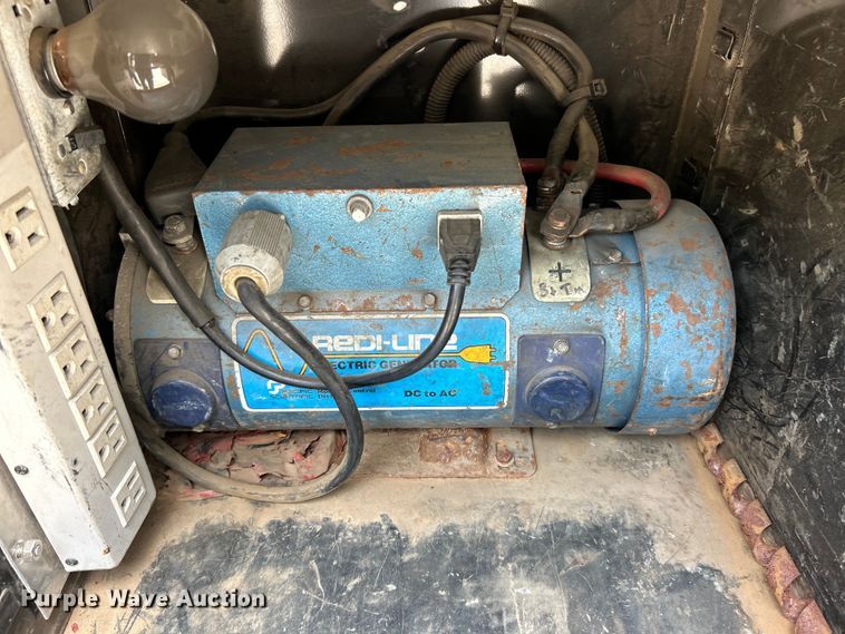 image for item EK4742 2009 International  Workstar 7400 SBA  bucket truck