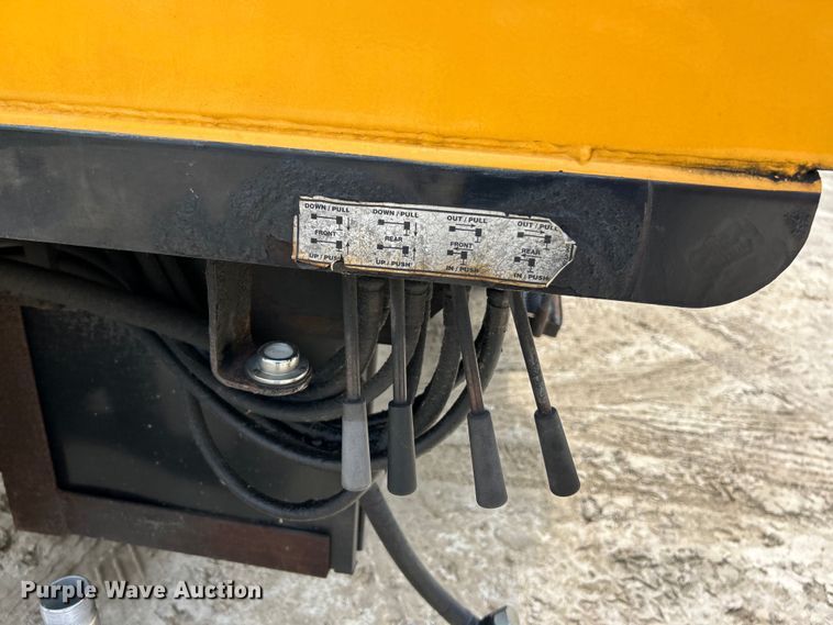 image for item EK4742 2009 International  Workstar 7400 SBA  bucket truck