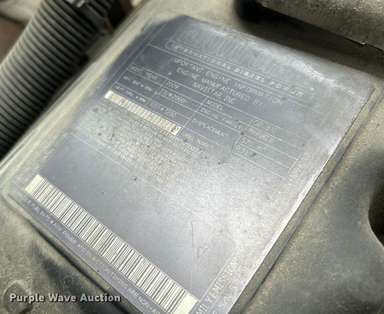 image for item EK4742 2009 International  Workstar 7400 SBA  bucket truck