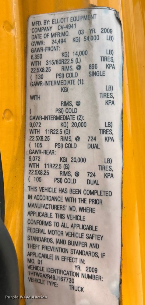 image for item EK4742 2009 International  Workstar 7400 SBA  bucket truck