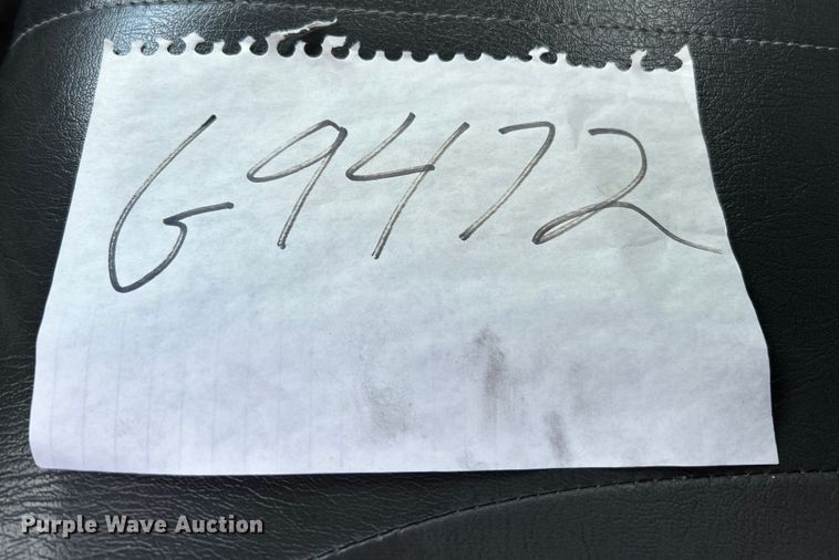 image for item EK4742 2009 International  Workstar 7400 SBA  bucket truck