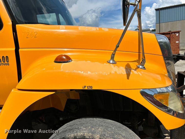 image for item EK4745 2005 International  7400 dump truck