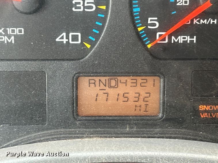 image for item EK4745 2005 International  7400 dump truck