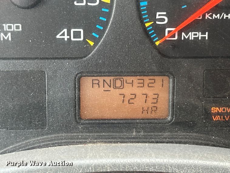 image for item EK4745 2005 International  7400 dump truck