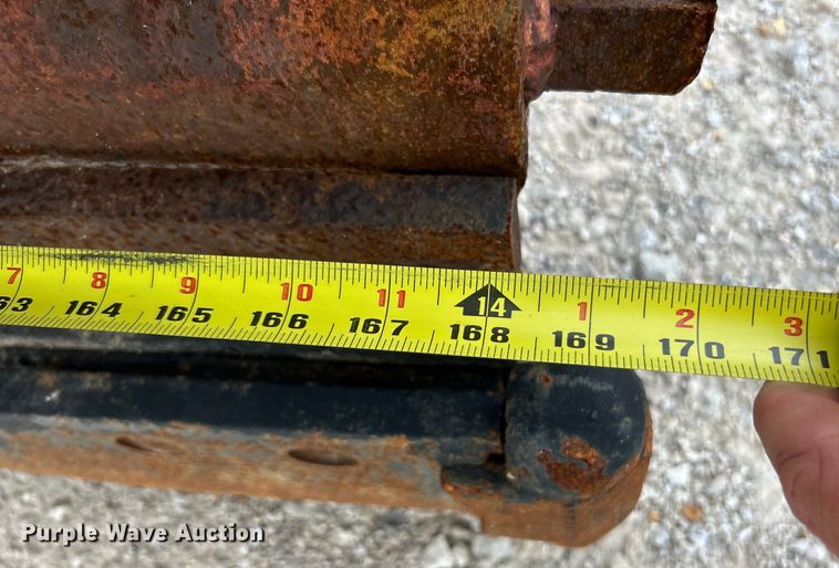 image for item EK4746 2006 International  7400 dump truck