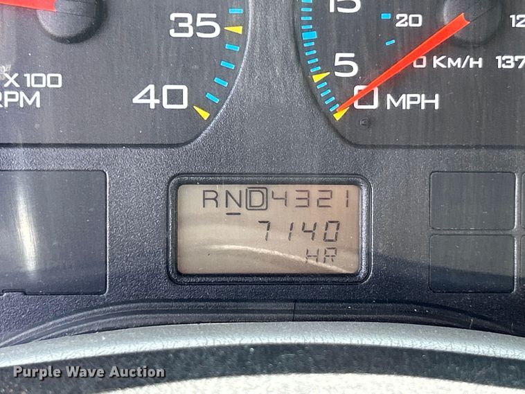 image for item EK4746 2006 International  7400 dump truck