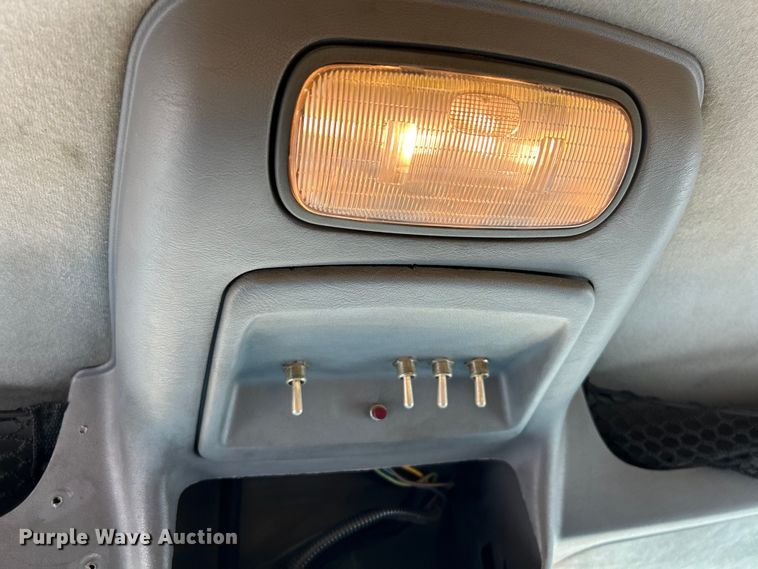 image for item EK4746 2006 International  7400 dump truck