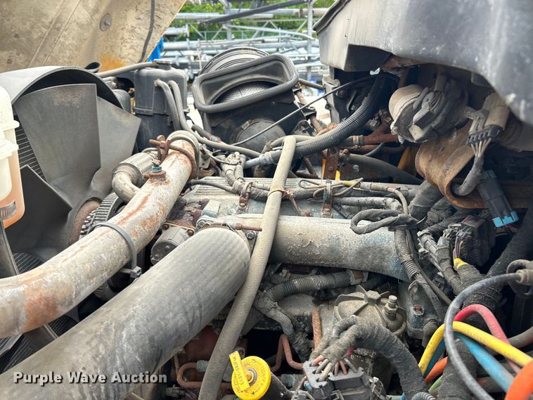 image for item EK4746 2006 International  7400 dump truck