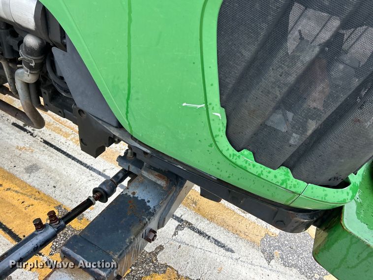 image for item EK4747 2005 John Deere 5525 tractor