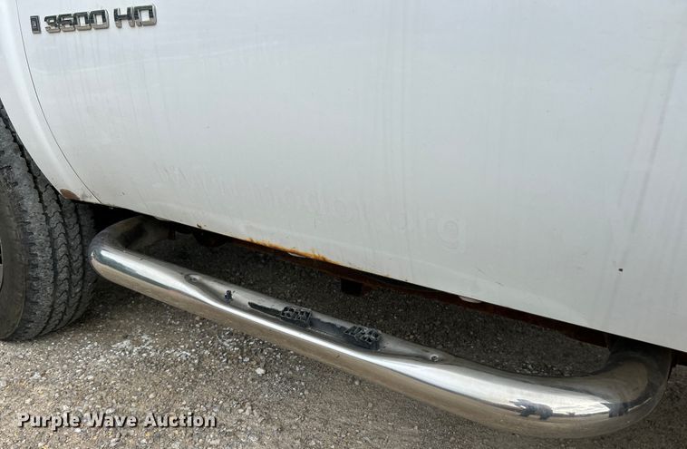 image for item EK4750 2009 Chevrolet  Silverado 3500HD truck cab and chassis