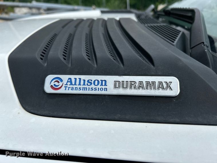 image for item EK4750 2009 Chevrolet  Silverado 3500HD truck cab and chassis