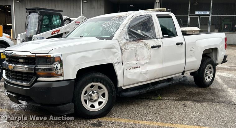image for item EK4752 2016 Chevrolet  Silverado 1500 Double Cab pickup truck