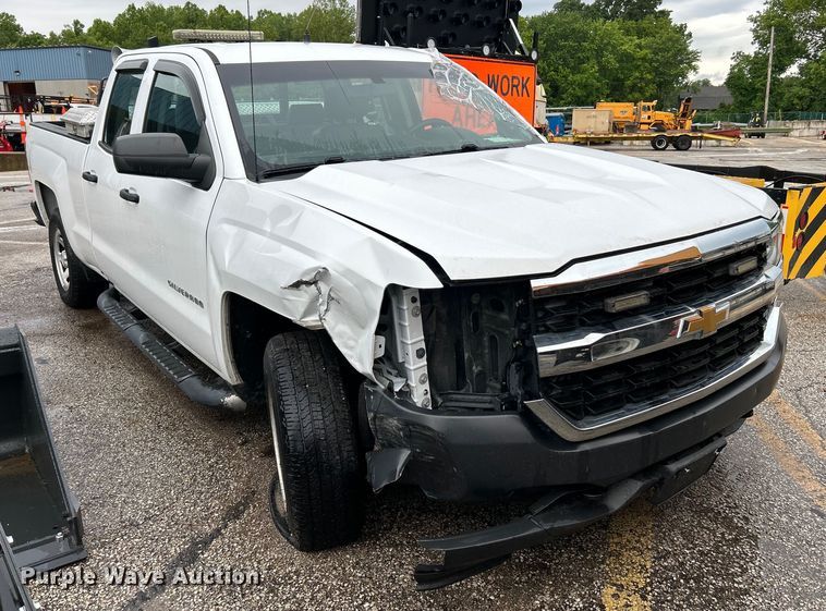 image for item EK4752 2016 Chevrolet  Silverado 1500 Double Cab pickup truck