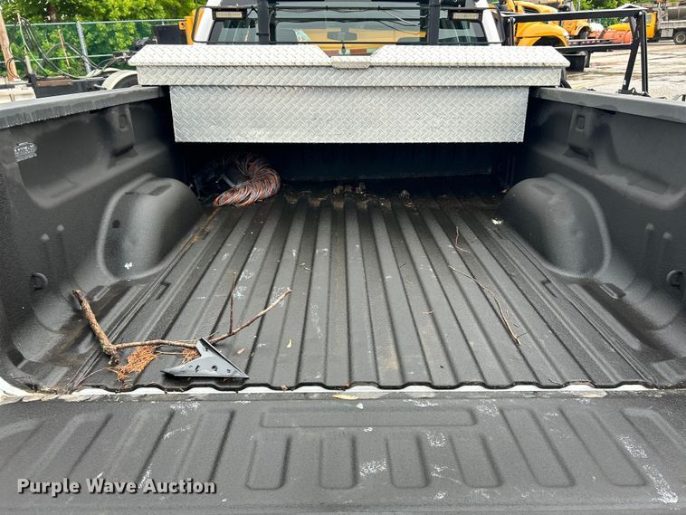 image for item EK4752 2016 Chevrolet  Silverado 1500 Double Cab pickup truck