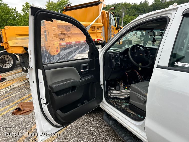 image for item EK4752 2016 Chevrolet  Silverado 1500 Double Cab pickup truck