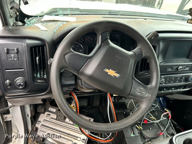 image for item EK4752 2016 Chevrolet  Silverado 1500 Double Cab pickup truck