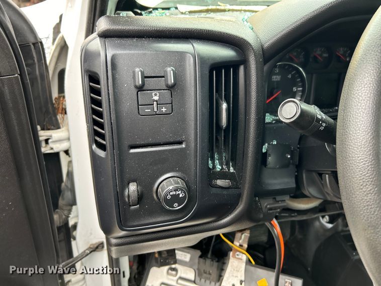 image for item EK4752 2016 Chevrolet  Silverado 1500 Double Cab pickup truck