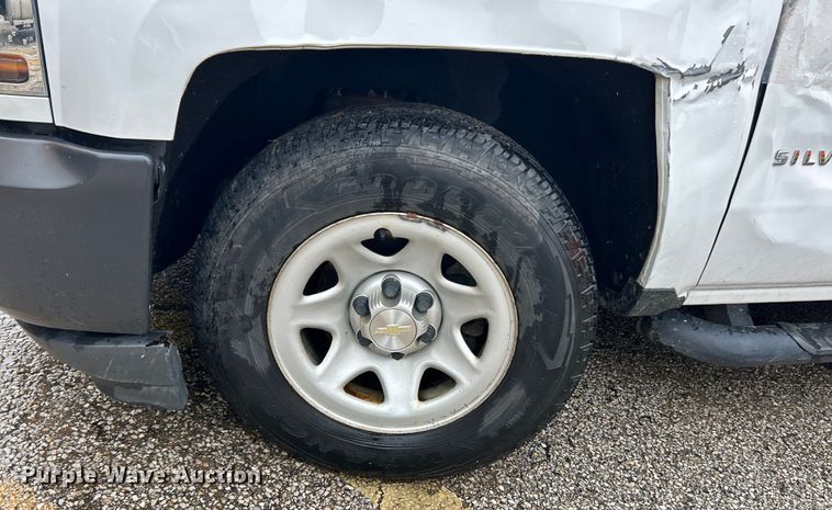 image for item EK4752 2016 Chevrolet  Silverado 1500 Double Cab pickup truck