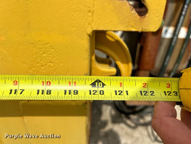 image for item EK4753 2006 International  7400 dump truck