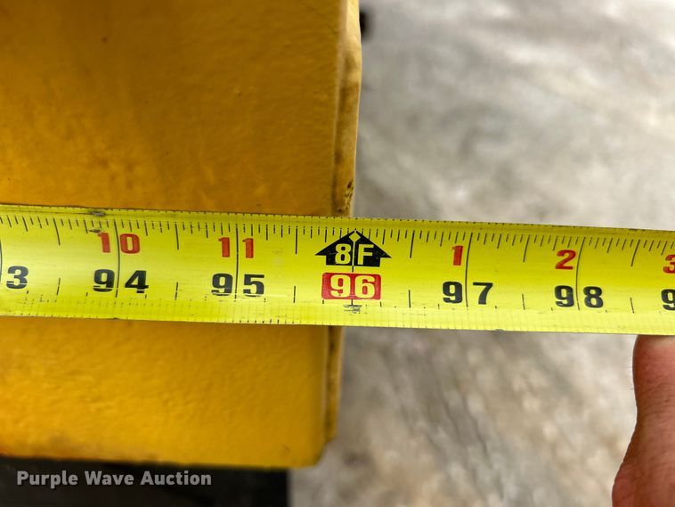 image for item EK4753 2006 International  7400 dump truck