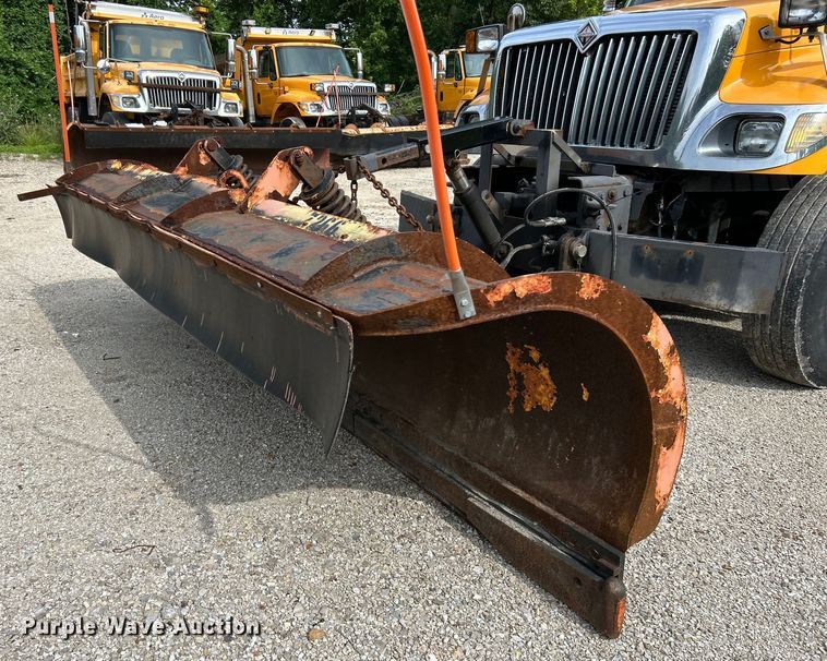 image for item EK4756 2005 International  7400 dump truck