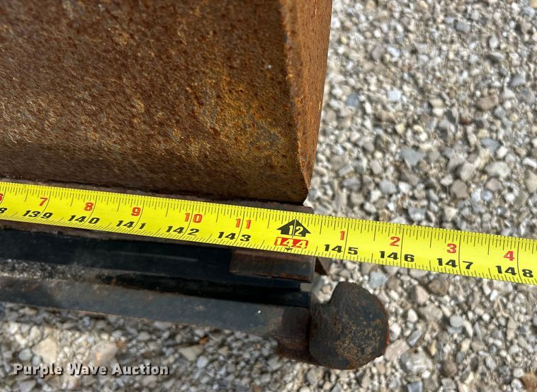 image for item EK4756 2005 International  7400 dump truck