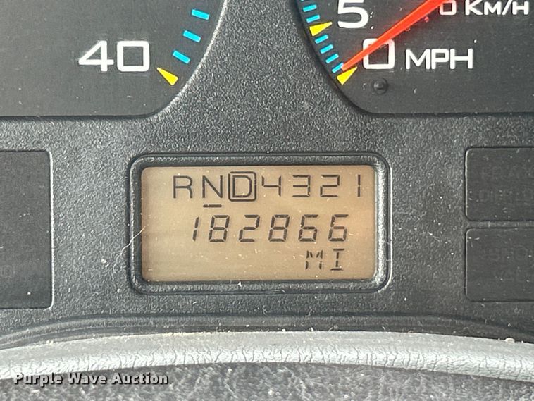 image for item EK4756 2005 International  7400 dump truck