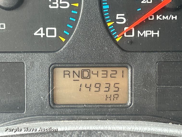 image for item EK4756 2005 International  7400 dump truck