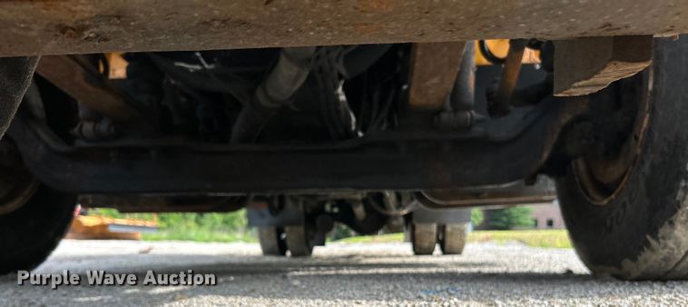 image for item EK4756 2005 International  7400 dump truck