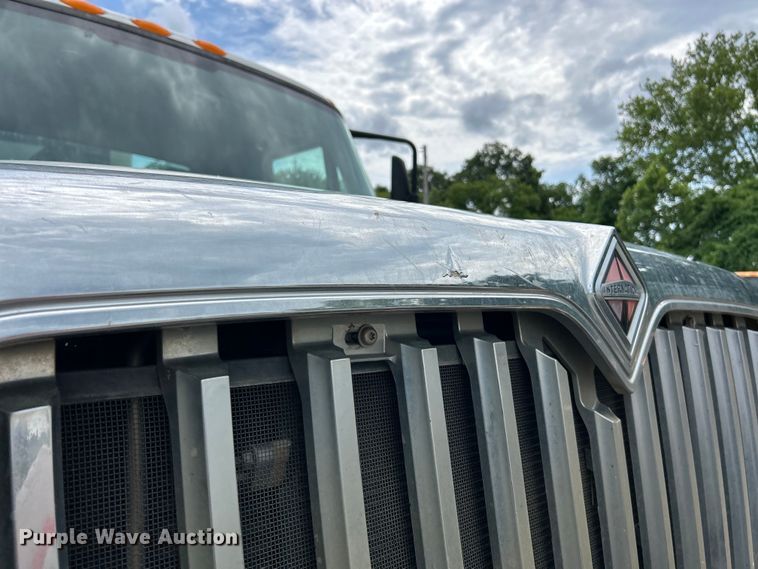 image for item EK4758 2009 International  Workstar 7400 SBA sewer jetter truck