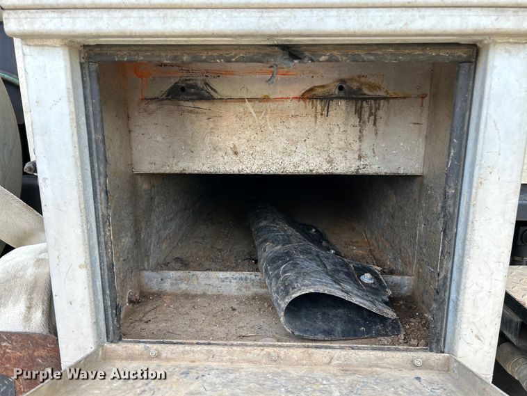 image for item EK4758 2009 International  Workstar 7400 SBA sewer jetter truck