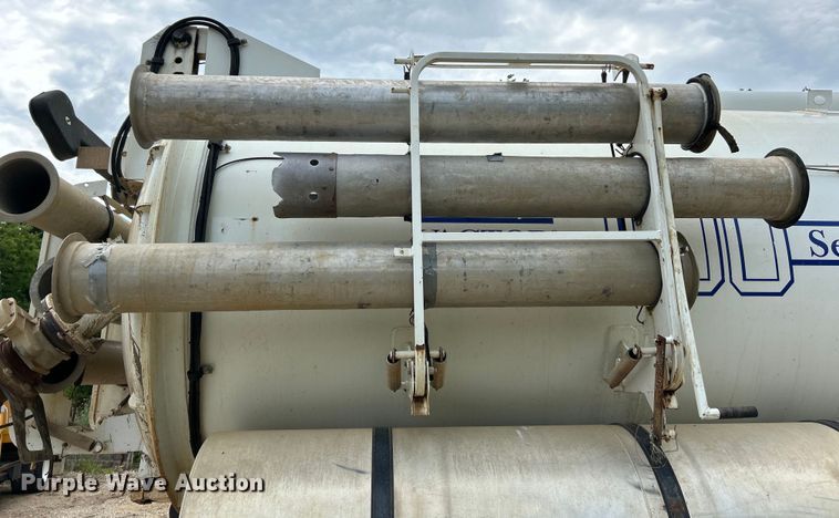 image for item EK4758 2009 International  Workstar 7400 SBA sewer jetter truck