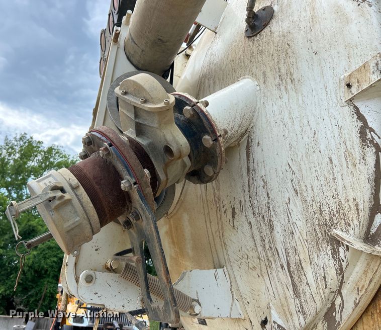 image for item EK4758 2009 International  Workstar 7400 SBA sewer jetter truck