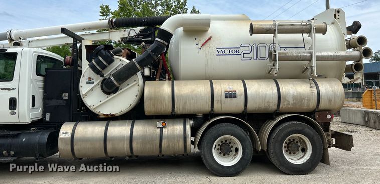 image for item EK4758 2009 International  Workstar 7400 SBA sewer jetter truck