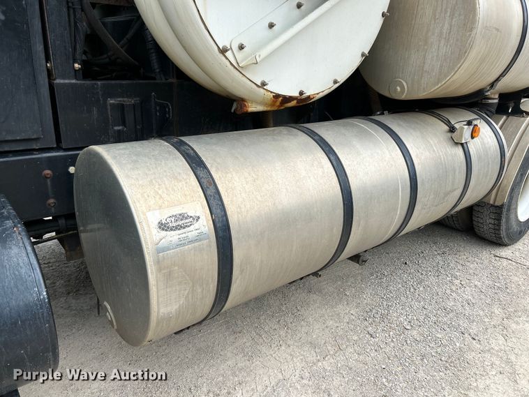 image for item EK4758 2009 International  Workstar 7400 SBA sewer jetter truck