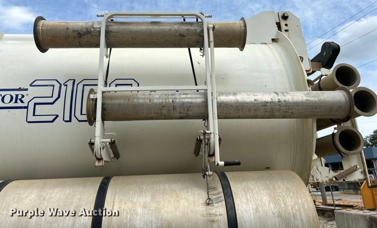 image for item EK4758 2009 International  Workstar 7400 SBA sewer jetter truck