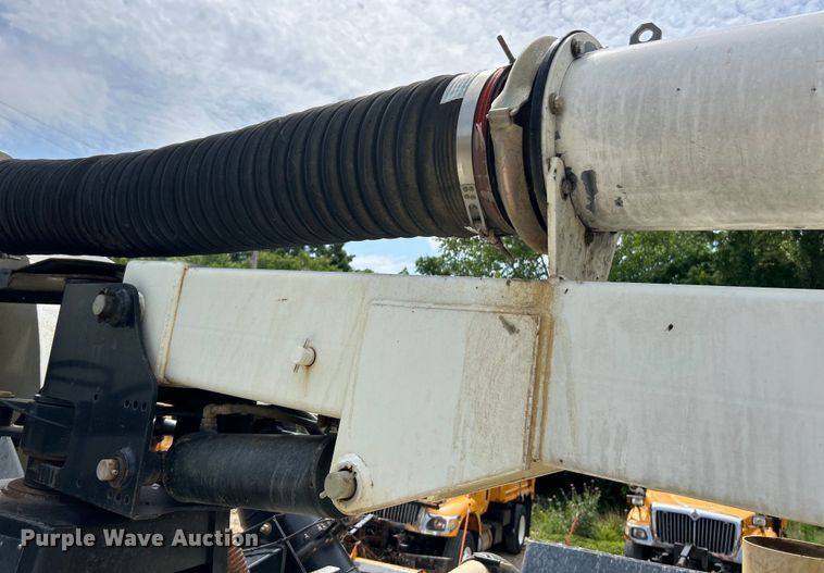 image for item EK4758 2009 International  Workstar 7400 SBA sewer jetter truck