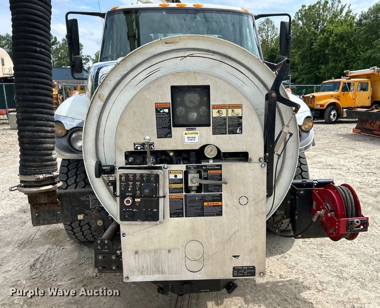 image for item EK4758 2009 International  Workstar 7400 SBA sewer jetter truck