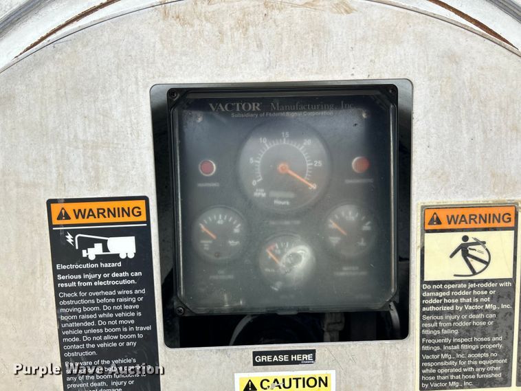 image for item EK4758 2009 International  Workstar 7400 SBA sewer jetter truck