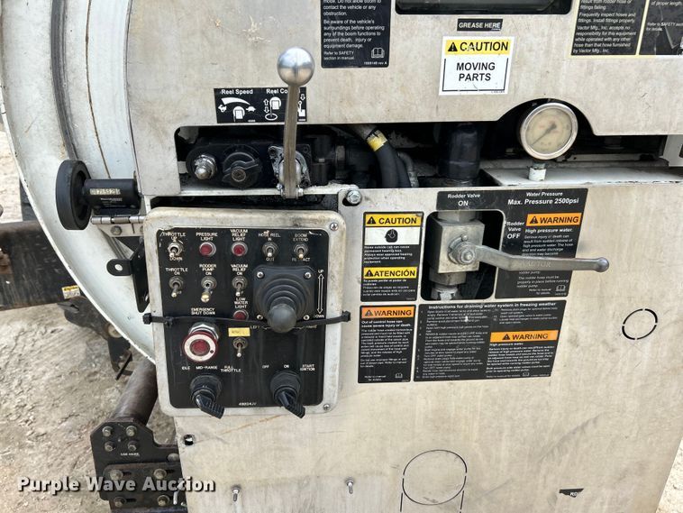 image for item EK4758 2009 International  Workstar 7400 SBA sewer jetter truck