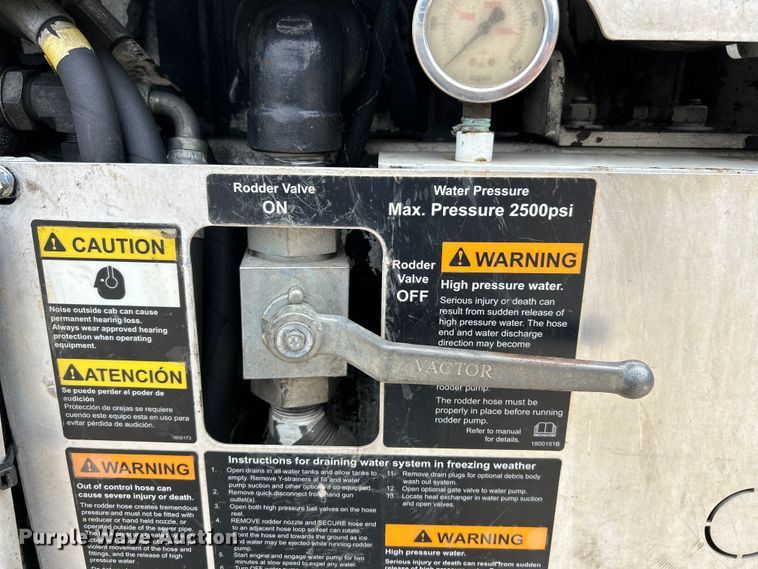 image for item EK4758 2009 International  Workstar 7400 SBA sewer jetter truck