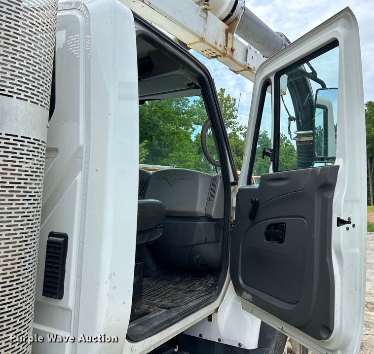 image for item EK4758 2009 International  Workstar 7400 SBA sewer jetter truck