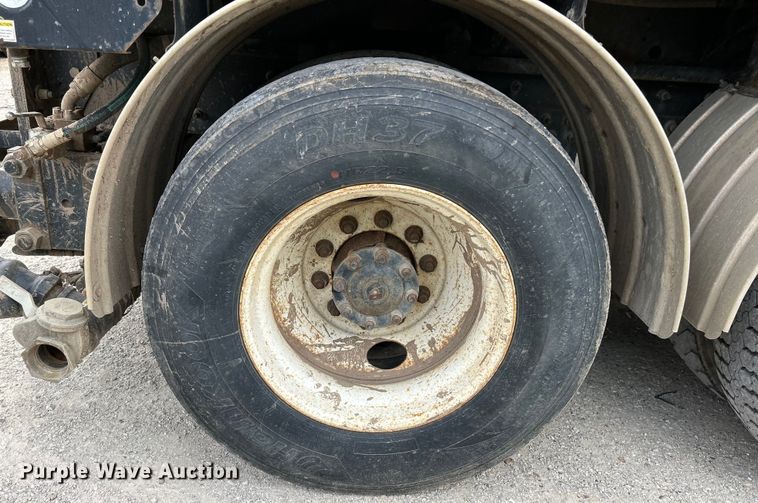 image for item EK4758 2009 International  Workstar 7400 SBA sewer jetter truck