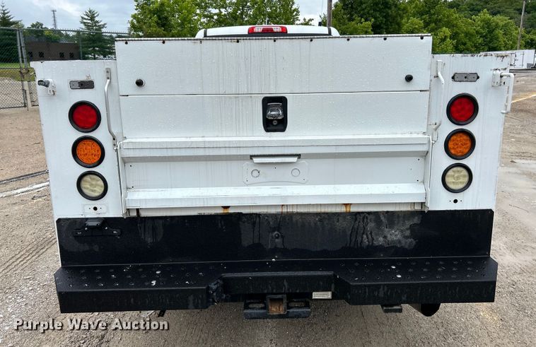 image for item EK4759 2017 Chevrolet  Silverado 2500HD Double Cab utility bed pickup truck