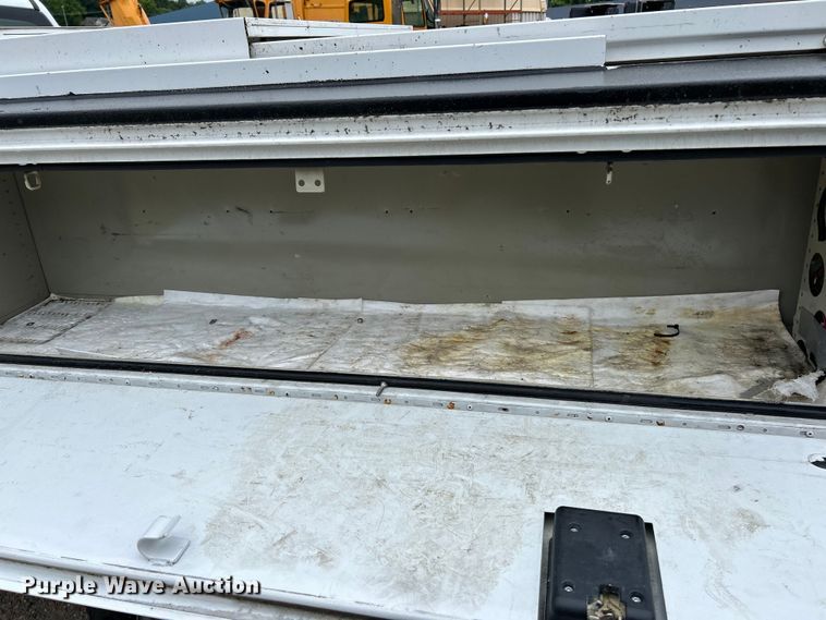 image for item EK4759 2017 Chevrolet  Silverado 2500HD Double Cab utility bed pickup truck