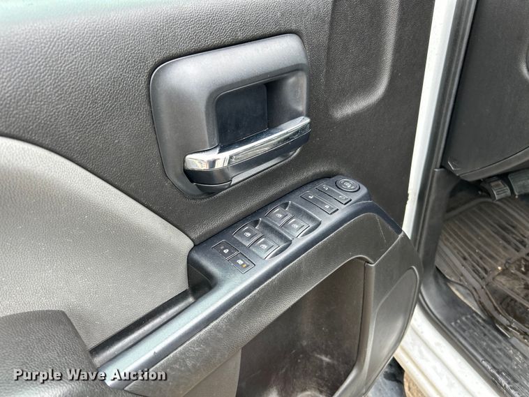 image for item EK4759 2017 Chevrolet  Silverado 2500HD Double Cab utility bed pickup truck