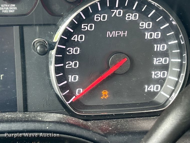 image for item EK4759 2017 Chevrolet  Silverado 2500HD Double Cab utility bed pickup truck