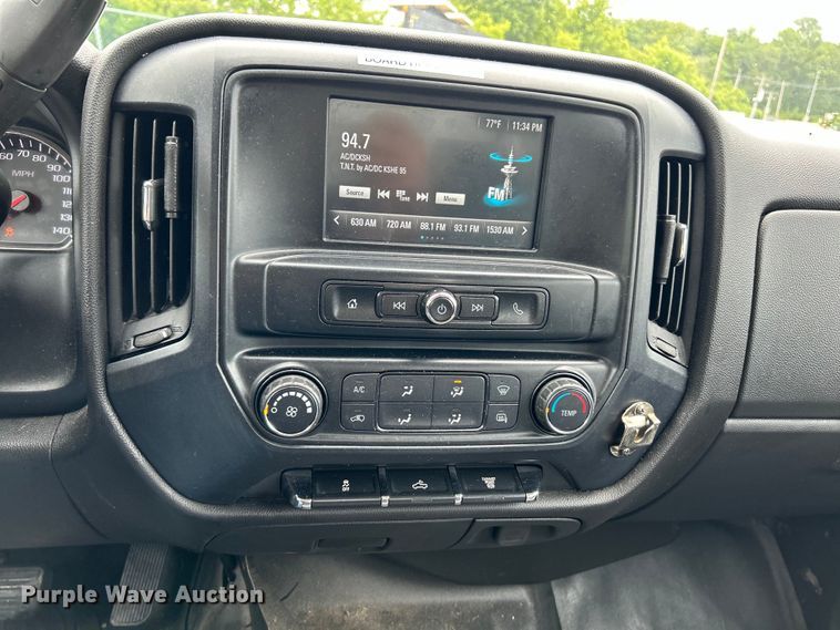 image for item EK4759 2017 Chevrolet  Silverado 2500HD Double Cab utility bed pickup truck