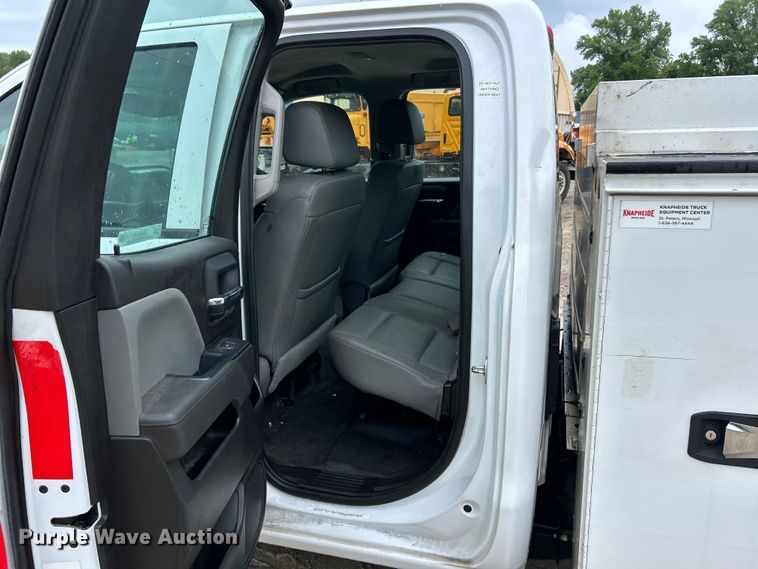 image for item EK4759 2017 Chevrolet  Silverado 2500HD Double Cab utility bed pickup truck