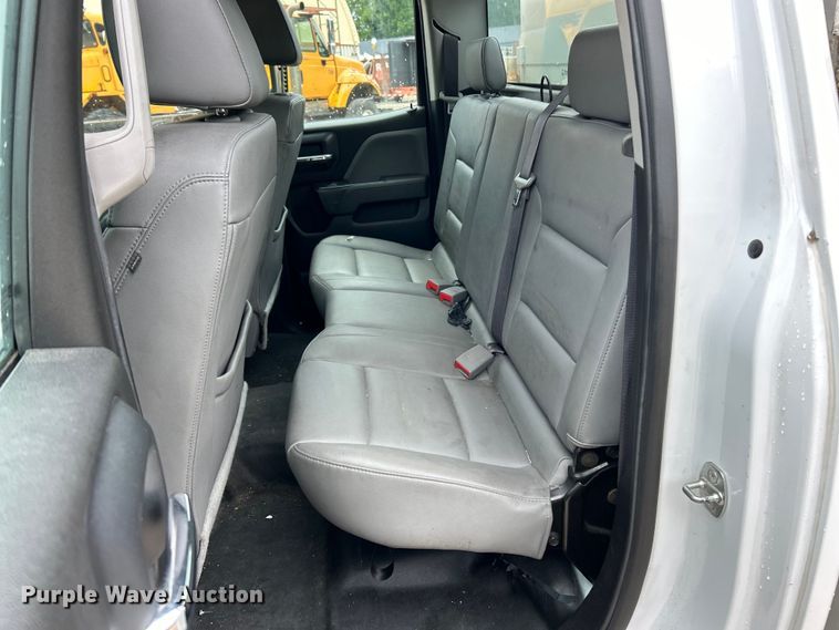 image for item EK4759 2017 Chevrolet  Silverado 2500HD Double Cab utility bed pickup truck